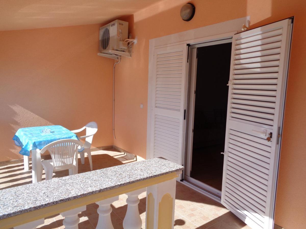 Apartman Kristo Vir Kültér fotó